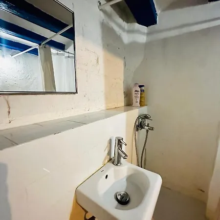 Apartment Artistic